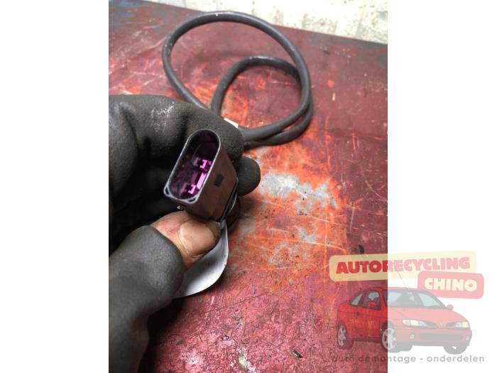 Usagé Sonde lambda Seat Leon (5FB) 1.2 TSI Ecomotive 16V Prix € 35,00 Règlement à la marge proposé par Autorecycling Chino B.V.