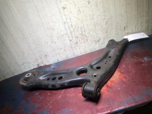 Used Front wishbone, left Seat Leon (5FB) 1.2 TSI Ecomotive 16V Price € 35,00 Margin scheme offered by Autorecycling Bart