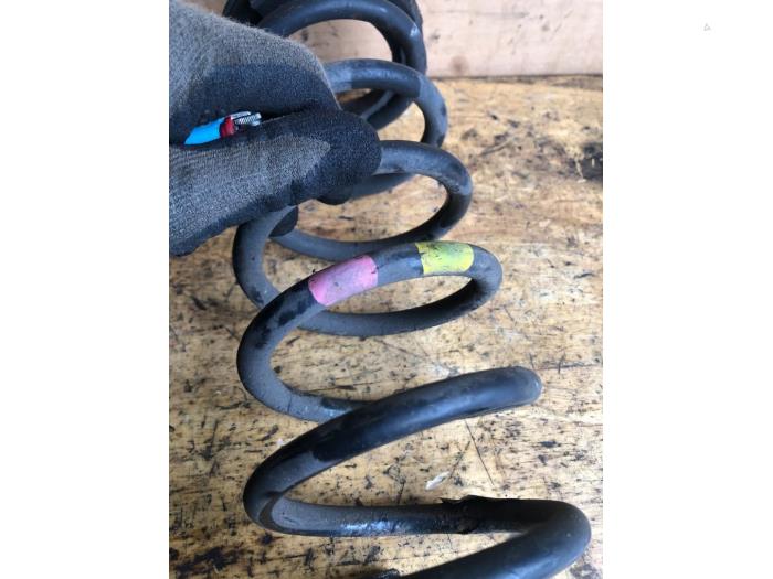 Rear coil spring from a Fiat Panda (312) 0.9 TwinAir 65 2014