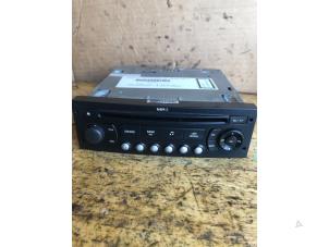 Used Radio CD player Peugeot Expert (G9) 1.6 HDi 90 Price € 53,00 Margin scheme offered by Autorecycling Bart
