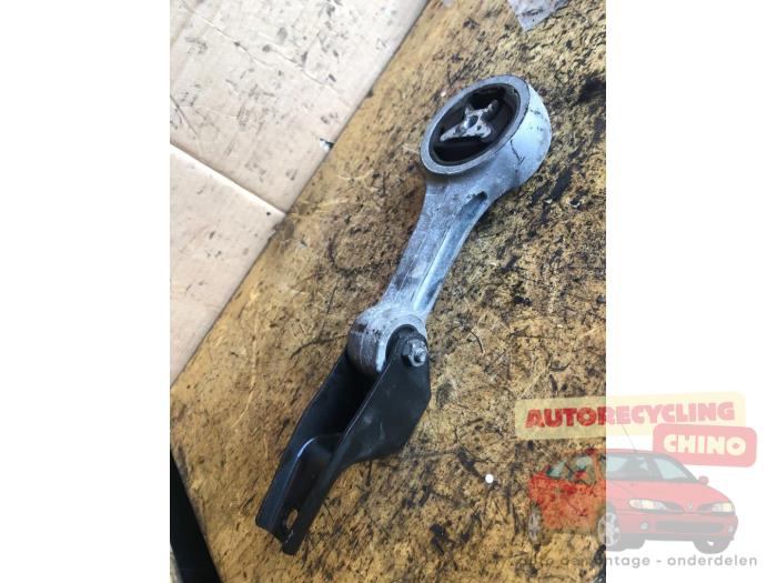 Used Engine mount Audi A1 (8X1/8XK) 1.4 TFSI 16V 125 Price € 25,00 Margin scheme offered by Autorecycling Chino B.V.