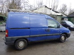 Used Front wing, right Citroen Jumpy (BS/BT/BY/BZ) 1.9Di Price € 50,00 Margin scheme offered by Autorecycling Bart