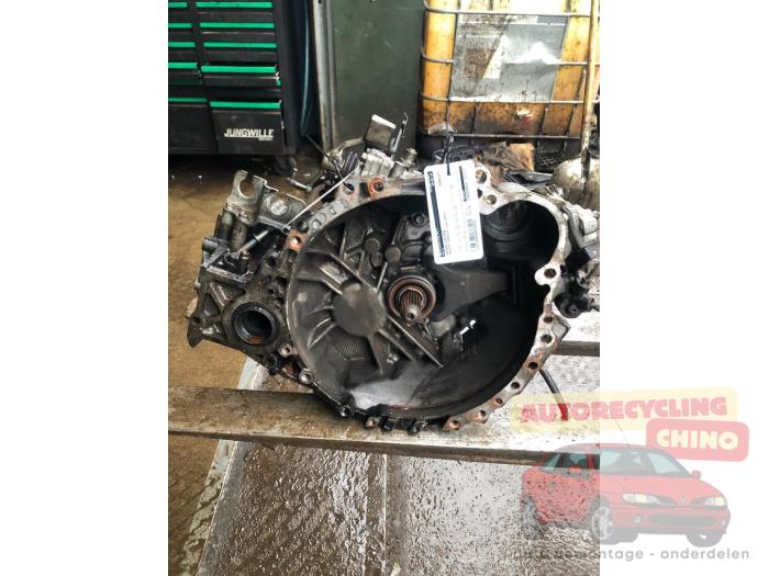 Gebrauchte Getriebe Toyota Corolla Wagon (E12) 2.0 D-4D 16V 115 Preis € 150,00 Margenregelung angeboten von Autorecycling Chino B.V.