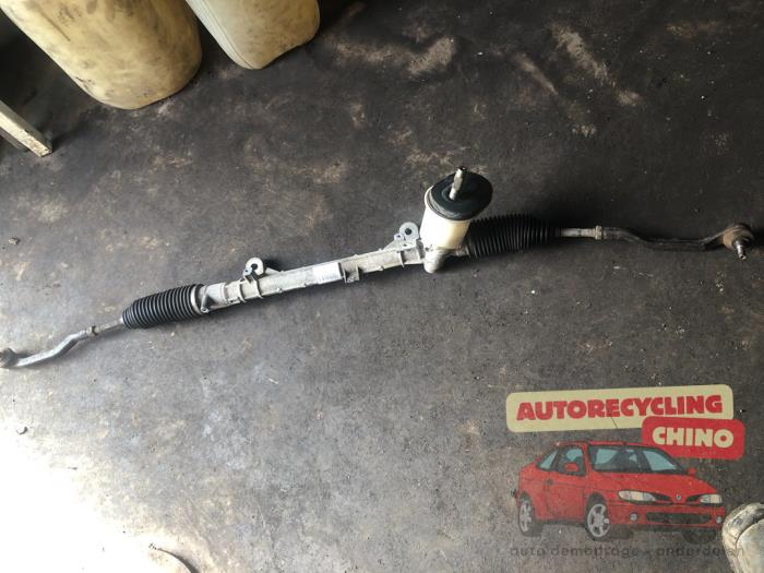 Gebrauchte Lenkgetriebe Renault Megane III Berline (BZ) 1.4 16V TCe 130 Preis € 75,00 Margenregelung angeboten von Autorecycling Chino B.V.