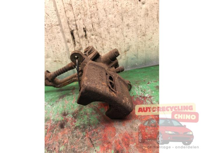 Gebrauchte Bremszange links hinten Honda Jazz (GD/GE2/GE3) 1.2 i-DSi Preis € 40,00 Margenregelung angeboten von Autorecycling Chino B.V.