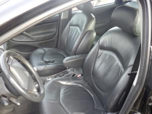 Used Set of upholstery (complete) Citroen C5 II Break (RE) 2.0 16V Price € 250,00 Margin scheme offered by Autorecycling Bart