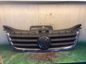Used Grille Volkswagen Touran (1T1/T2) 1.9 TDI 105 Price € 35,00 Margin scheme offered by Autorecycling Bart