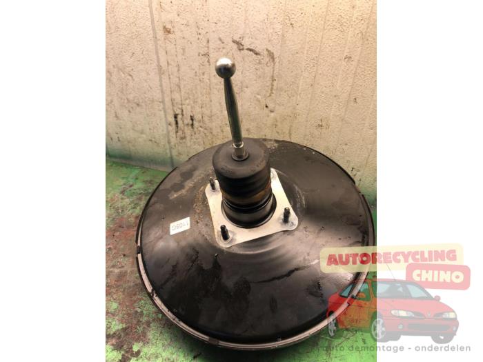 Usados Servofreno Volkswagen Touran (1T1/T2) 1.9 TDI 105 Precio € 75,00 Norma de margen ofrecido por Autorecycling Chino B.V.