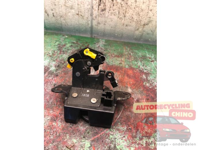 Chevrolet Captiva Tailgate lock mechanisms stock | ProxyParts.com