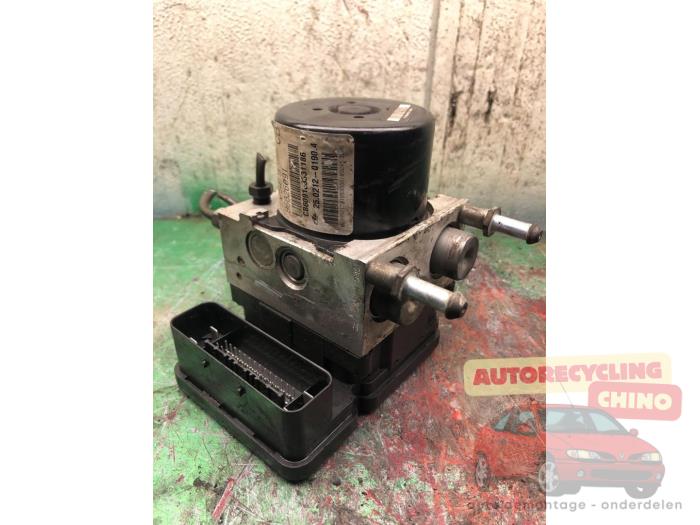 Gebrauchte ABS Pumpe Chevrolet Captiva (C100) 2.0 CDTI 16V 150 4x4 Preis € 200,00 Margenregelung angeboten von Autorecycling Chino B.V.