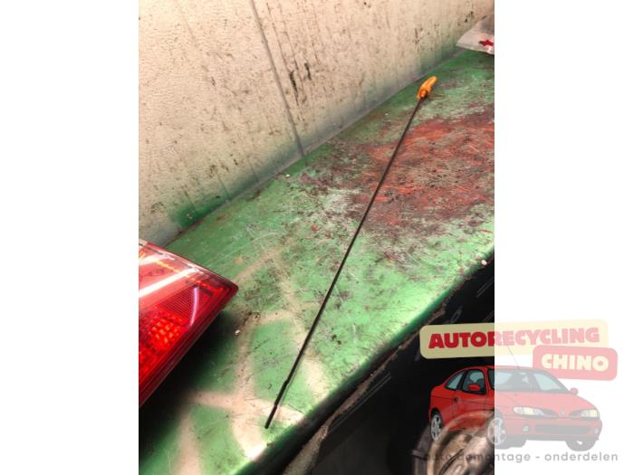 Gebrauchte Ölmessstab Seat Leon (1M1) 1.4 16V Preis € 15,00 Margenregelung angeboten von Autorecycling Chino B.V.