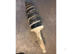 Used Front shock absorber, right Seat Leon (1M1) 1.4 16V Price € 35,00 Margin scheme offered by Autorecycling Bart