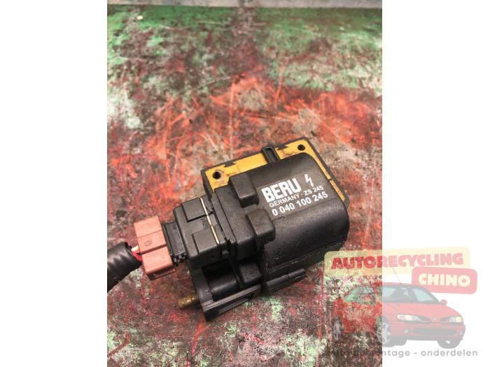 Usagé Bobine Volvo V40 (VW) 2.0 16V Prix € 20,00 Règlement à la marge proposé par Autorecycling Chino B.V.