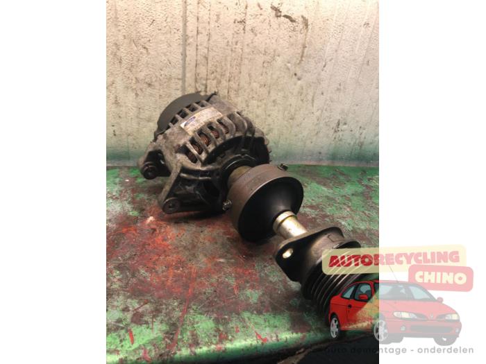 Dynamo van een Ford Fiesta 4 1.8 Di 2001