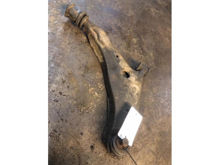 Front wishbone, right from a Mitsubishi Eclipse (D5) 3.0 V6 24V 1999