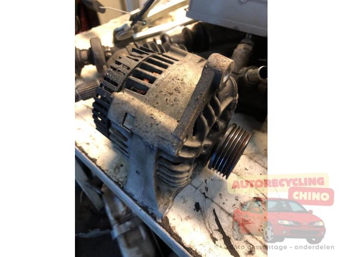 Begagnade Dynamo Citroen Berlingo Cinqspace, Multispace 1.4 Pris € 35,00 Marginaltabell erbjuds av Autorecycling Chino B.V.