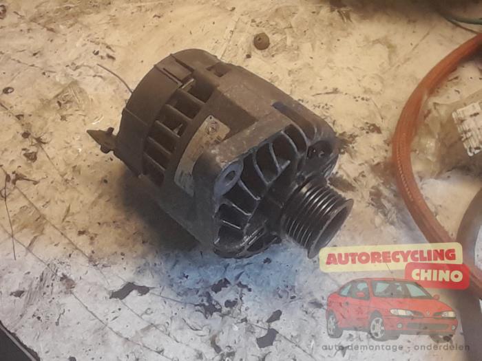 Gebrauchte Dynamo Alfa Romeo 147 (937) 2.0 Twin Spark 16V Preis € 35,00 Margenregelung angeboten von Autorecycling Chino B.V.