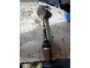 Used Front drive shaft, right Audi Q3 (8UB/8UG) 2.0 16V TFSI 170 Quattro Price € 100,00 Margin scheme offered by Autorecycling Bart