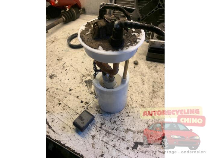 Usagé Pompe essence Chevrolet Matiz (M200) 0.8 S,SE Prix € 50,00 Règlement à la marge proposé par Autorecycling Chino B.V.