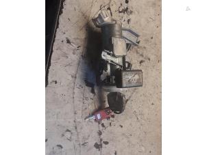 Used Ignition lock + key Mitsubishi Grandis (NA) 2.4 16V MIVEC Price € 75,00 Margin scheme offered by Autorecycling Bart