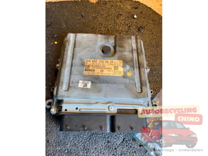 Used Engine management computer Mercedes R (W251) 3.0 280 CDI 24V Price € 250,00 Margin scheme offered by Autorecycling Chino B.V.