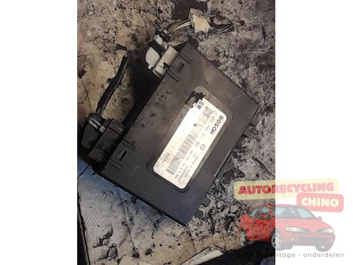 Dig Vehicle Module Comfort Module Opel Vectra C Caravan 2.2 DIG 16V - 0263004031 OEM