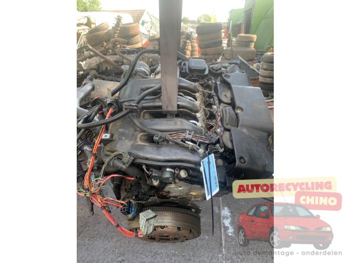 Używane Silnik BMW 3 serie Touring (E46/3) 318d 16V Cena € 500,00 Procedura marży oferowane przez Autorecycling Chino B.V.