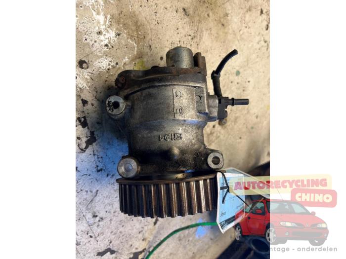Begagnade Högtryckspump Renault Clio III (BR/CR) 1.5 dCi FAP Pris € 140,00 Marginaltabell erbjuds av Autorecycling Chino B.V.