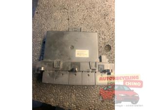 Begagnade Sätesvärmebrytare Mercedes B (W245) 2.0 B-200 16V Turbo Pris € 25,00 Marginaltabell erbjuds av Autorecycling Chino B.V.