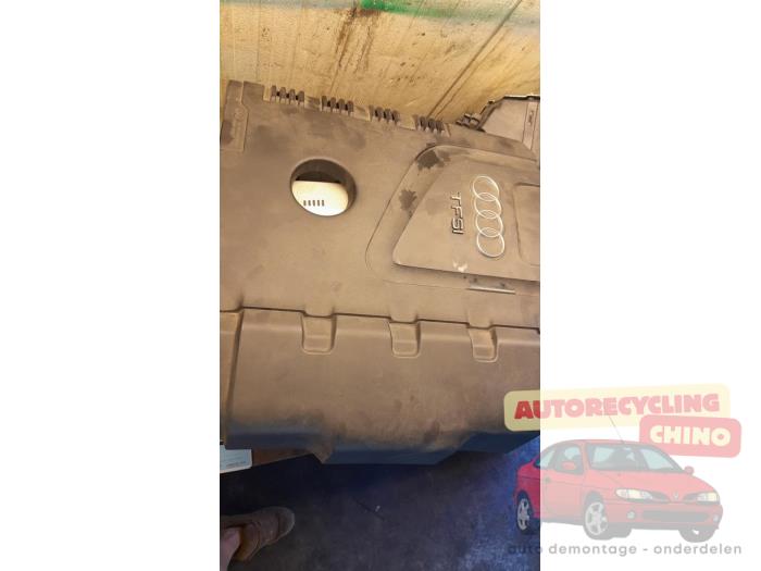Used Engine cover Audi Q5 (8RB) 2.0 TFSI 16V Quattro Price € 50,00 Margin scheme offered by Autorecycling Chino B.V.