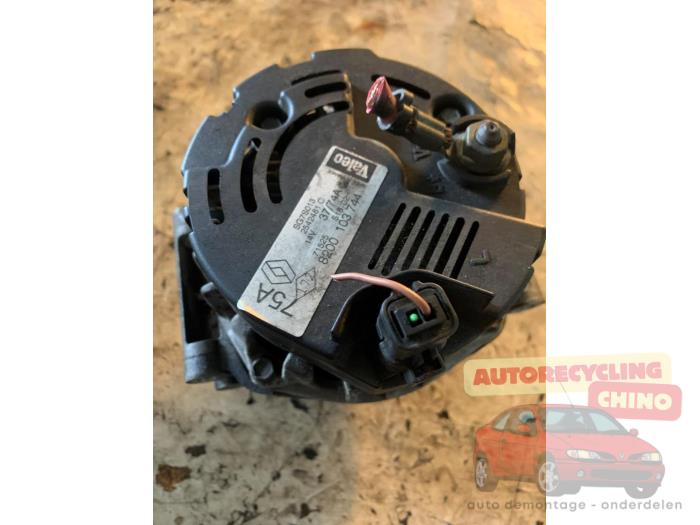Begagnade Dynamo Renault Scénic I (JA) 1.4 16V Pris € 35,00 Marginaltabell erbjuds av Autorecycling Chino B.V.