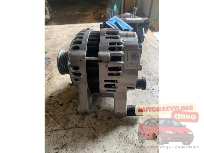 Begagnade Dynamo Citroen C4 Berline (LC) 1.6 16V Pris € 70,00 Marginaltabell erbjuds av Autorecycling Chino B.V.