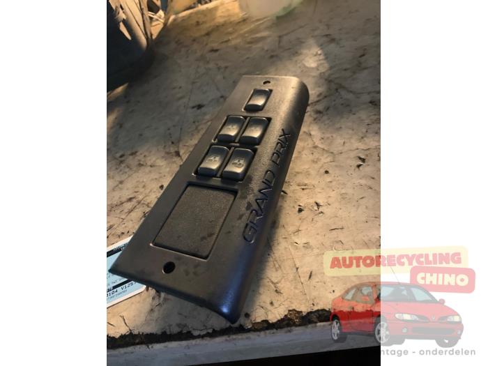 Usados Interruptor de ventanilla eléctrica Pontiac Grand Prix 3.1 LE,SE Precio € 50,00 Norma de margen ofrecido por Autorecycling Chino B.V.