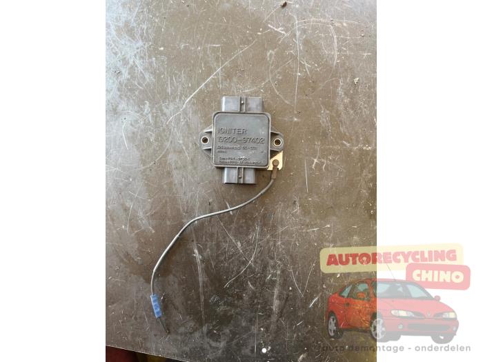 Usagé Module d'allumage Daihatsu YRV (M2) 1.0 12V DVVT STi Prix € 35,00 Règlement à la marge proposé par Autorecycling Chino B.V.