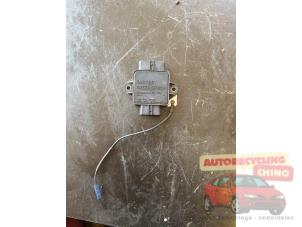 Zündmodul van een Daihatsu YRV (M2) 1.0 12V DVVT STi 2002