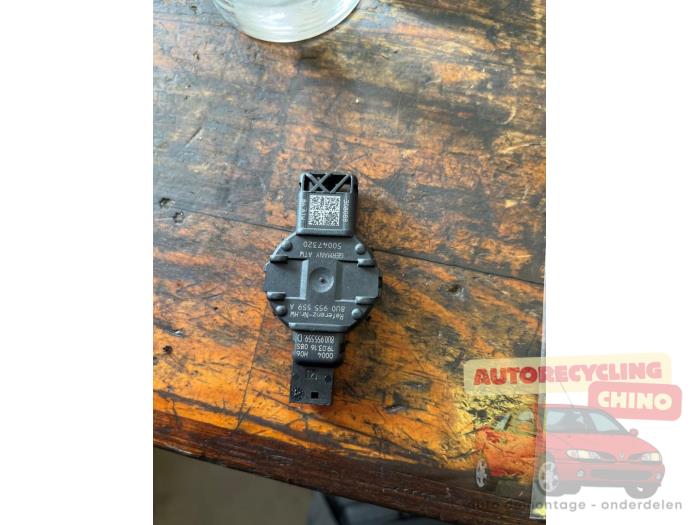 Begagnade Regnsensor Audi A1 Sportback (8XA/8XF) 1.0 TFSI Ultra 12V Pris € 50,00 Marginaltabell erbjuds av Autorecycling Chino B.V.