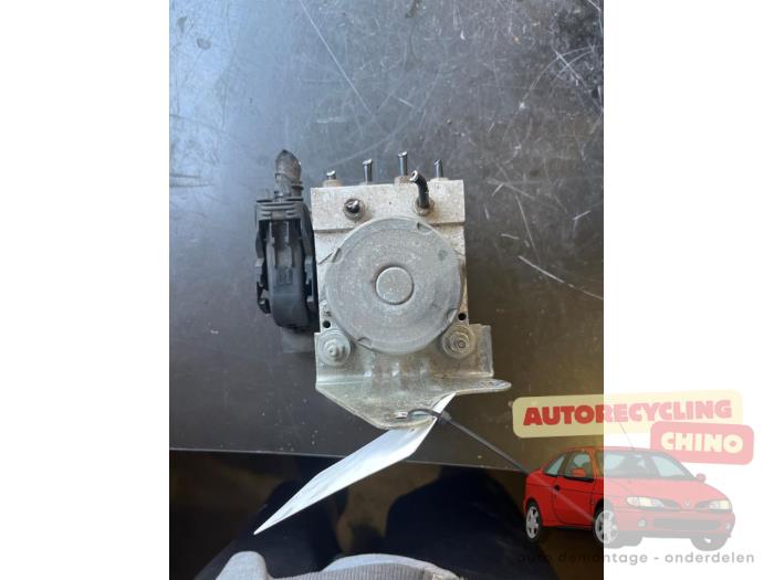 Begagnade ABS-pump Fiat 500 (312) 1.4 16V Pris € 85,00 Marginaltabell erbjuds av Autorecycling Chino B.V.