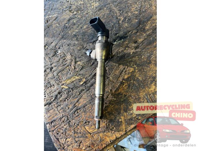 Usagé Injecteurs Renault Clio III (BR/CR) 1.5 dCi 105 Prix € 75,00 Règlement à la marge proposé par Autorecycling Chino B.V.