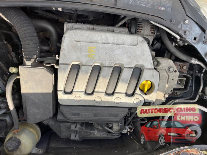 Gebrauchte Motor Renault Clio II (BB/CB) 1.4 16V Preis € 350,00 Margenregelung angeboten von Autorecycling Chino B.V.