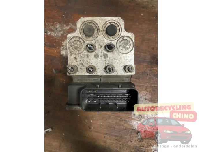 Gebrauchte ABS Pumpe Fiat Croma (194) 1.9 D Multijet 16V Preis € 75,00 Margenregelung angeboten von Autorecycling Chino B.V.