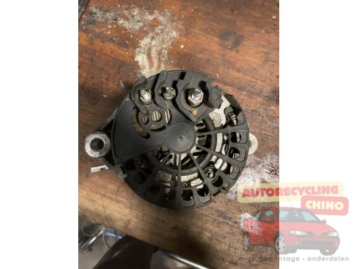 Begagnade Dynamo Fiat Croma (194) 1.9 D Multijet 16V Pris € 120,00 Marginaltabell erbjuds av Autorecycling Chino B.V.