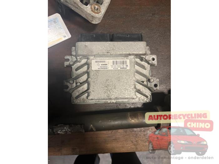 Used Engine management computer Renault Clio II (BB/CB) 1.4 16V Price € 75,00 Margin scheme offered by Autorecycling Chino B.V.