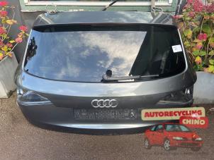 Begagnade Baklucka Audi Q5 (8RB) 2.0 TFSI 16V Hybrid Quattro Pris € 200,00 Marginaltabell erbjuds av Autorecycling Chino B.V.