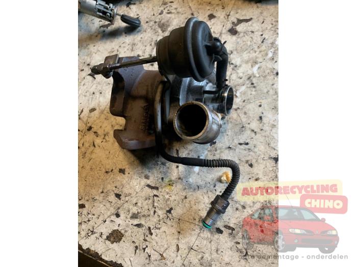 Gebrauchte Turbo Renault Kangoo Express (FC) 1.5 dCi 60 Preis € 100,00 Margenregelung angeboten von Autorecycling Chino B.V.