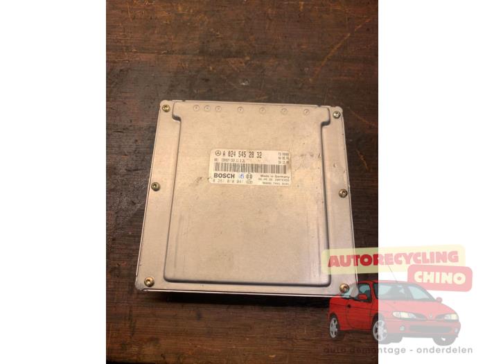 Used Engine management computer Mercedes E (W210) 2.2 E-220 CDI 16V Price € 100,00 Margin scheme offered by Autorecycling Chino B.V.