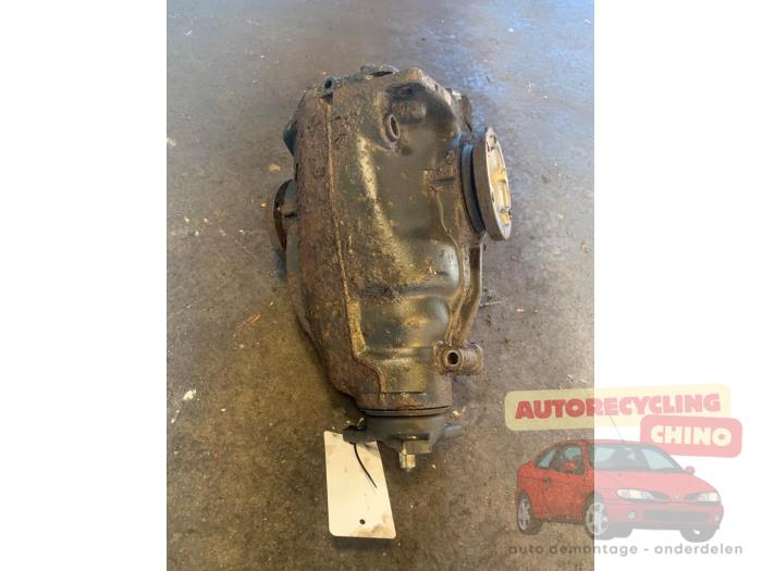 Gebrauchte Differential hinten Mercedes E (W210) 2.2 E-220 CDI 16V Preis € 250,00 Margenregelung angeboten von Autorecycling Chino B.V.