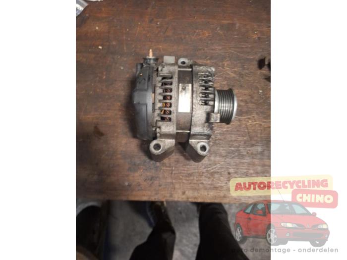 Begagnade Dynamo Toyota Auris (E15) 2.0 D-4D-F 16V Pris € 50,00 Marginaltabell erbjuds av Autorecycling Chino B.V.