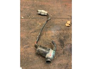 Gebrauchte Scheibensprüherpumpe vorne Hyundai Atos 1.1 12V Preis € 15,00 Margenregelung angeboten von Autorecycling Chino B.V.