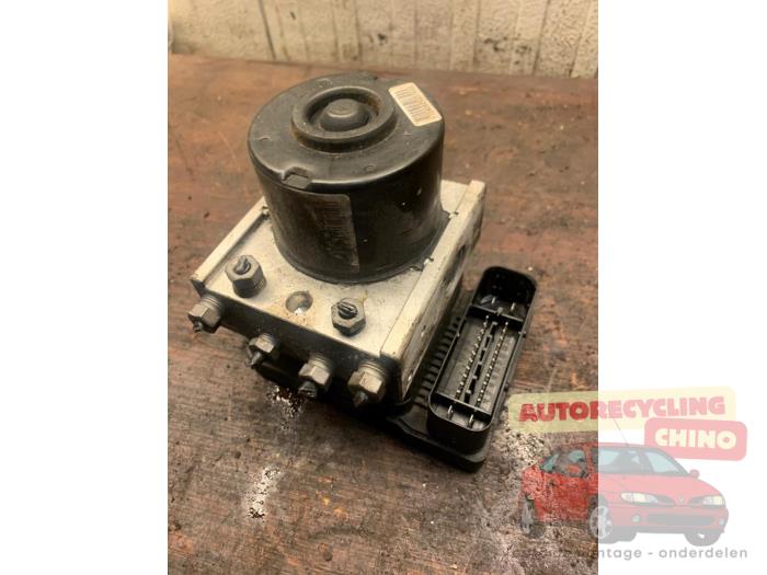 Begagnade ABS-pump Fiat Doblo (223A/119) 1.4 Pris € 40,00 Marginaltabell erbjuds av Autorecycling Chino B.V.