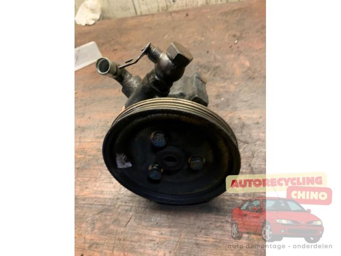 Gebrauchte Lenkkraftverstärker Pumpe Fiat Doblo (223A/119) 1.4 Preis € 35,00 Margenregelung angeboten von Autorecycling Chino B.V.